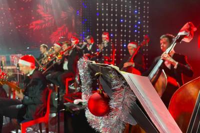 Оркестр «Таврический» приглашает ленинградцев на «Новогодний огонек»