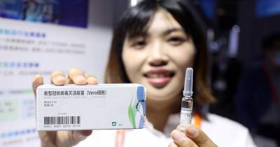 Украина закупит китайскую вакцину от COVID-19