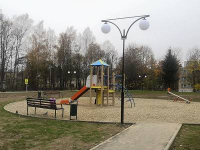Благоустроенная по нацпроекту площадка в Ярцеве пользуется огромной популярностью у жителей