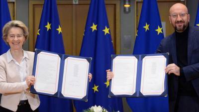 Европейский Союз подписал с Великобританией соглашение о Brexit