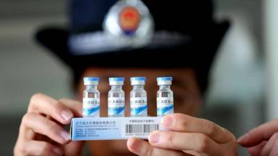 Контракт на поставку китайской вакцины от COVID заключила Украина