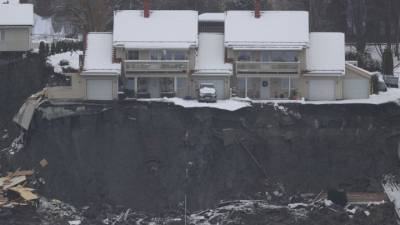 На норвежское село обрушился оползень, спасатели разбирают завалы в поисках пострадавших