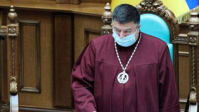 Конституционный суд Украины признал незаконным указ Зеленского