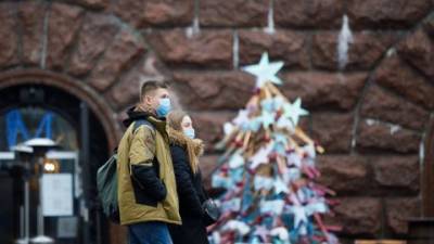 Двойное гражданство, рейтинги политиков и противостояние КСУ и Зеленского: главные новости Украины за 30 декабря