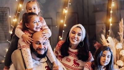 «Тянет на Оскар»: Оксана Самойлова устроила новогоднюю сказку для своих детей
