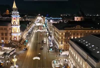 Громкое «Спасибо»: в Петербурге автомобилисты поблагодарили врачей за работу в 2020 году