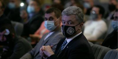 Порошенко заявил, что санкционировал спецоперацию по задержанию «вагнеровцев» в 2018 году