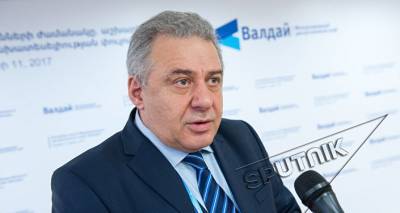 Министр обороны Армении рассказал родным пленных о мерах по их возвращению