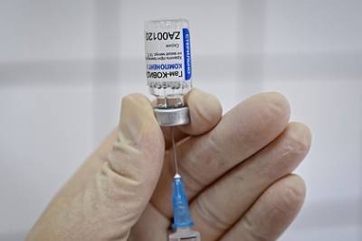 Инфекционист оценила необходимое количество вакцинированных россиян