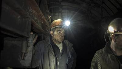 Четыре взрывника погибли во время работы в шахте в Казахстане