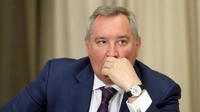 Рогозин заявил о продолжении подготовки к перевооружению отрасли в 2021 году