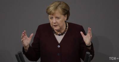 Меркель назвала 2020 год "самым тяжелым" за 15 лет на должности канцлера ФРГ