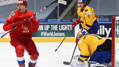 Хоккеисты СКА помогли сборной РФ прервать историческую победную серию шведов