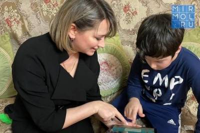 Единороссы Дагестана исполнили заветные мечты детей-сирот и детей из малоимущих семей