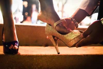 В Австралии из элитного ресторана украли хрустальную туфельку Золушки