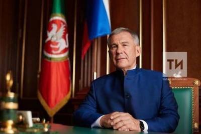 Минниханов поздравил жителей Татарстана с Новым годом