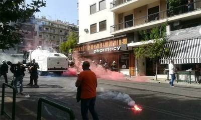 В Афинах произошли беспорядки из-за продления карантина - capital.ua - Греция