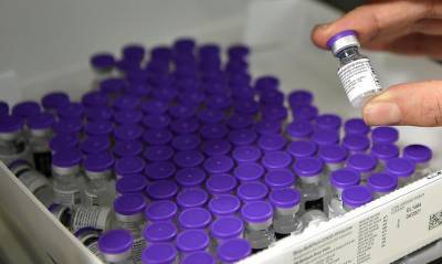 Минздрав анонсировал новые договоры о поставках COVID-вакцин в Украину