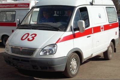 В Луганске женщина с высоты упала на мужчину – погибли оба