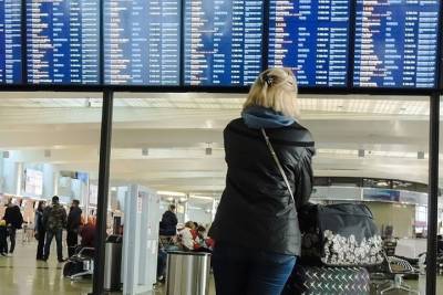 В аэропортах Москвы задержаны и отменены почти 150 рейсов