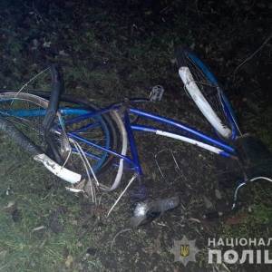 В Запорожской области возле магазина насмерть сбили велосипедиста. Фото