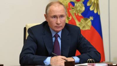 Путин возглавил рейтинг самых упоминаемых персон в российских СМИ