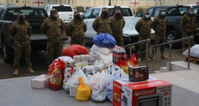Грузинские военные раздали подарки социально незащищенным семьям