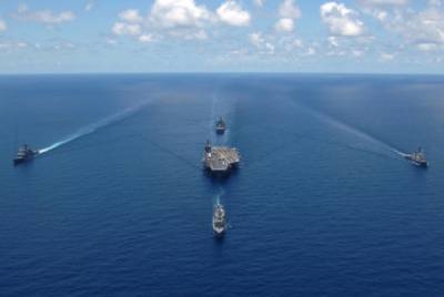 Китай и Россия поймали военные корабли США в капкан