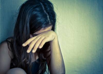 В Лисичанске отчим дважды изнасиловал 13-летнюю падчерицу