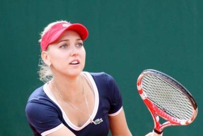 Теннисистка Елена Веснина возобновляет карьеру