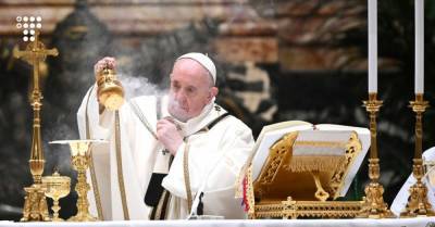 Папа Римский не проведет предновогоднюю и новогоднюю службы из-за проблем со здоровьем. Это впервые с его избрания