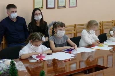 Многодетная семья из Котовска побывала на онлайн-приёме у губернатора