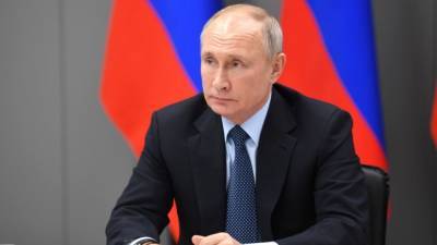 Путин отправил в отставку замгенпрокурора РФ