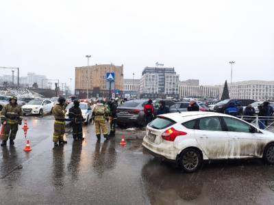 На Московском проспекте водитель-эпилептик протаранил машины
