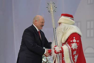 Лукашенко рассказал, что загадает под «бой курантов»