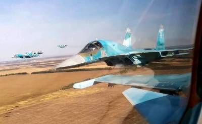 Российская авиация крошит сирийских игиловцев после атаки в Дейр-эз-Зоре