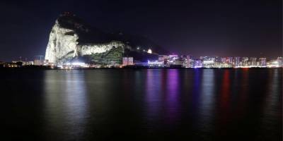 В последний момент. Испания и Великобритания договорились о статусе Гибралтара