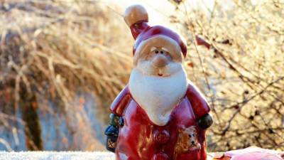 Украинцы сравнили Деда Мороза с «кровожадным чудовищем»