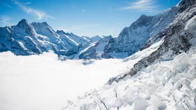Российская сборная по лыжным гонкам попала в ДТП в Альпах