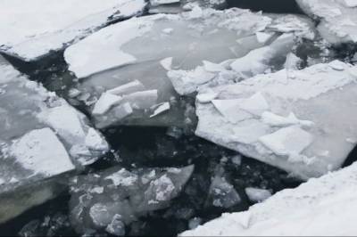 В Полтавской области двое детей утонули в ледяной воде