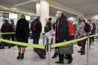 Аэропорт Домодедово работает в штатном режиме после задержек из-за ледяного дождя