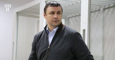 Суд взял под стражу экс-депутата Максима Микитася. Его подозревают в заказе похищения человека и вымогательстве