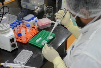 Великобритания получила вакцины от коронавируса производства Pfizer и BioNTech