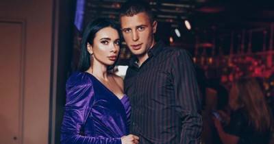 Футболист сборной Украины чувственно поздравил красавицу-жену с юбилеем брака: пара была на грани развода