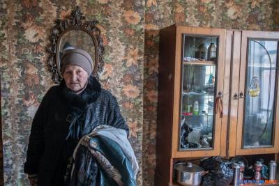 В Южно-Сахалинске пенсионерку силой выселили из ветхого дома на мороз и в неизвестность