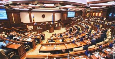 Парламент Молдавии одобрил ограничение власти президента - obzor.lt - Молдавия - Парламент