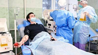 В Москве число доноров плазмы с антителами к коронавирусу выросло на 82%