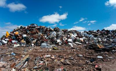 В Узбекистане увеличили штрафы за выбрасывание бытовых и строительных отходов в неположенных местах