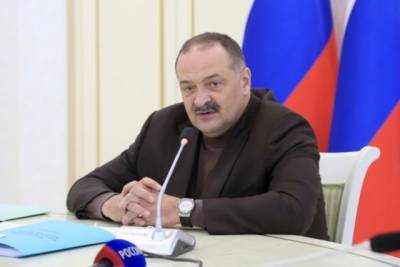 Врио главы Дагестана Меликов продолжит лечение от коронавируса в Москве