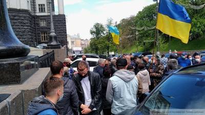 Украинский аналитик указал на нежелание Киева договариваться с Донбассом
